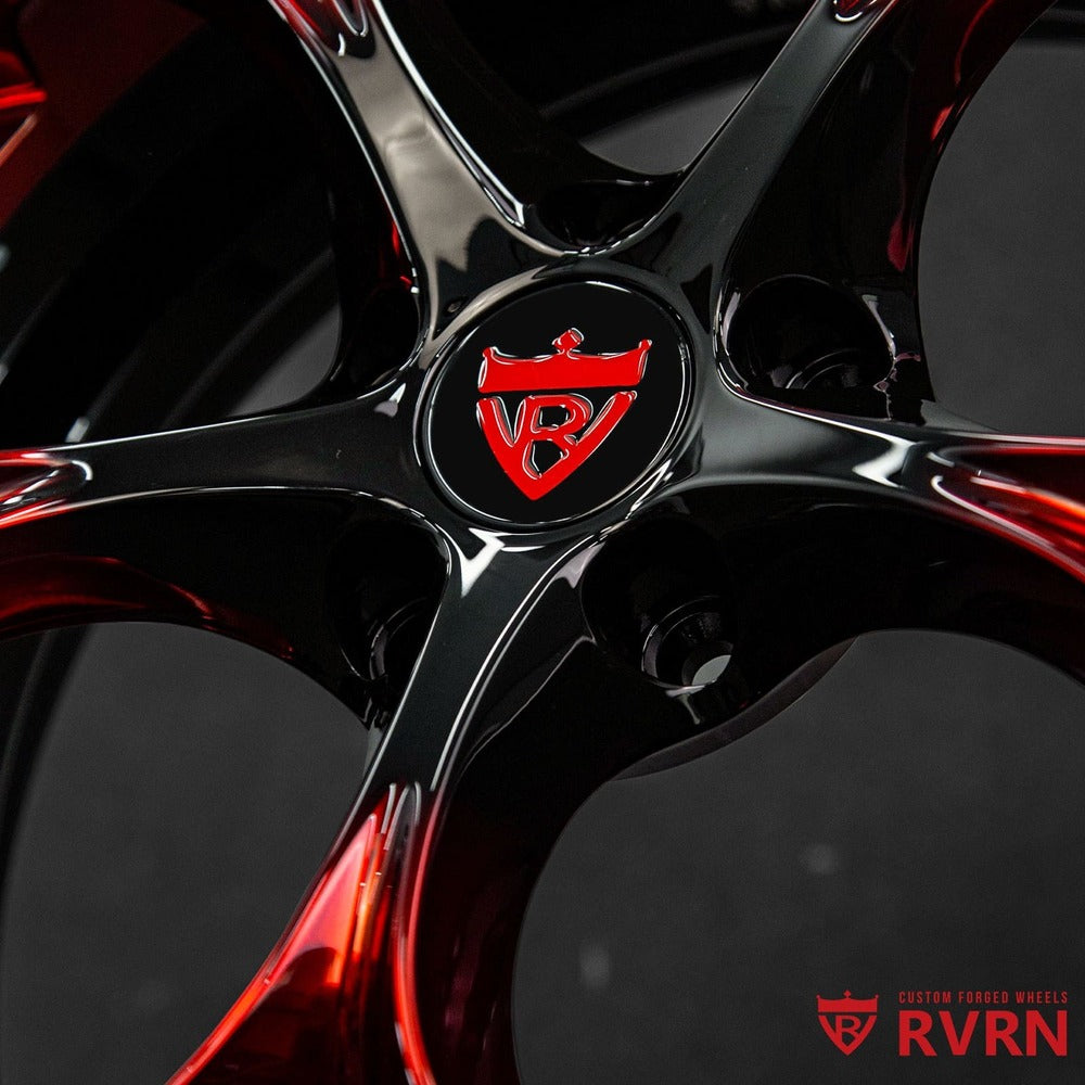Lightweight performance wheels in red & black for Stingray C8