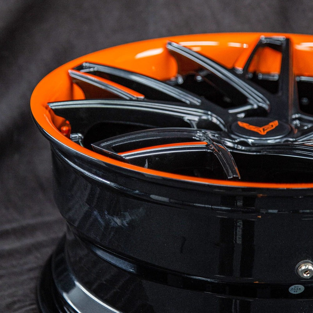 Carbon flash RV-DS74 2-piece forged wheels on Corvette C8 – front 3/4 shot