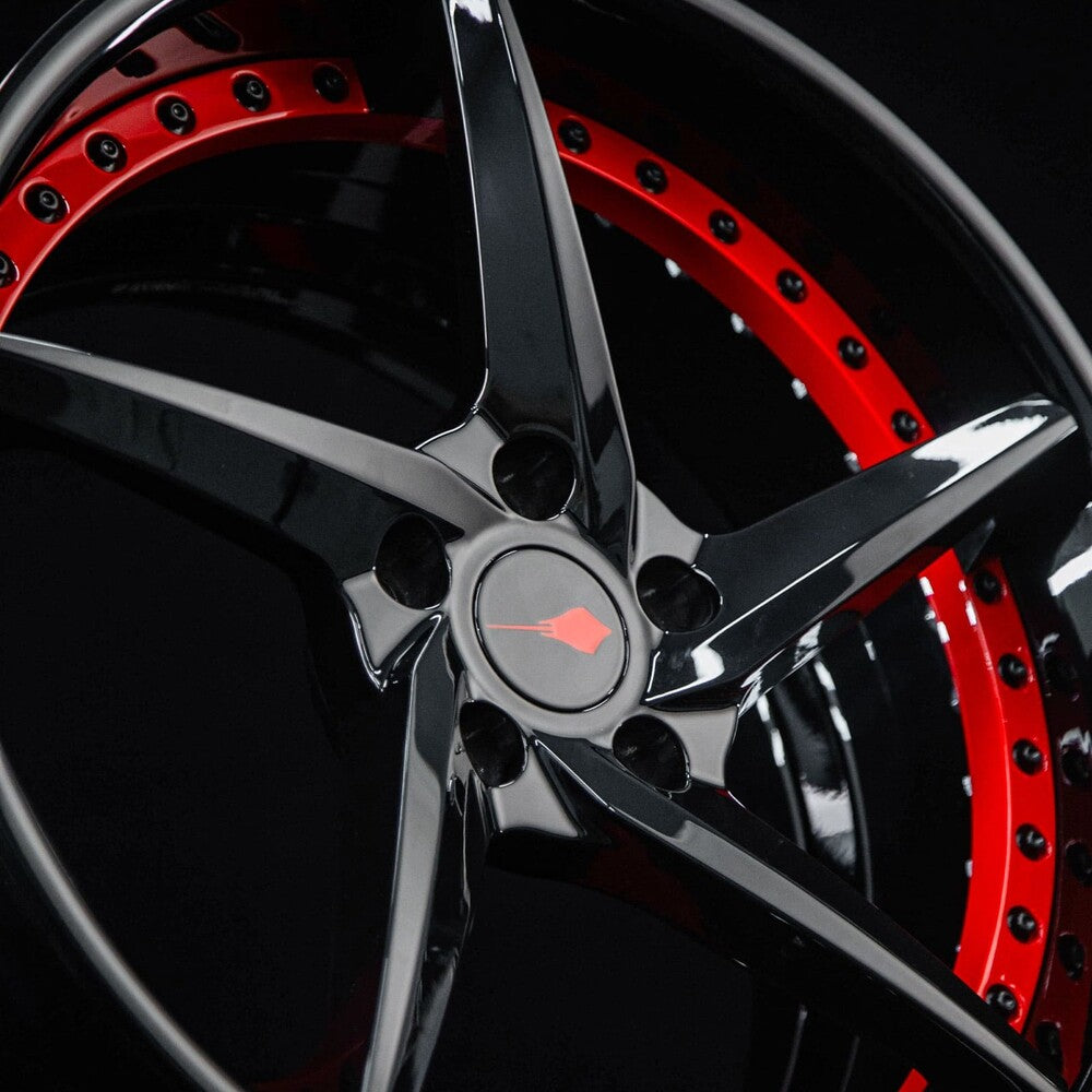 Red bolt platform detail on RV-DC35 forged wheel designed for Corvette C8 performance builds.