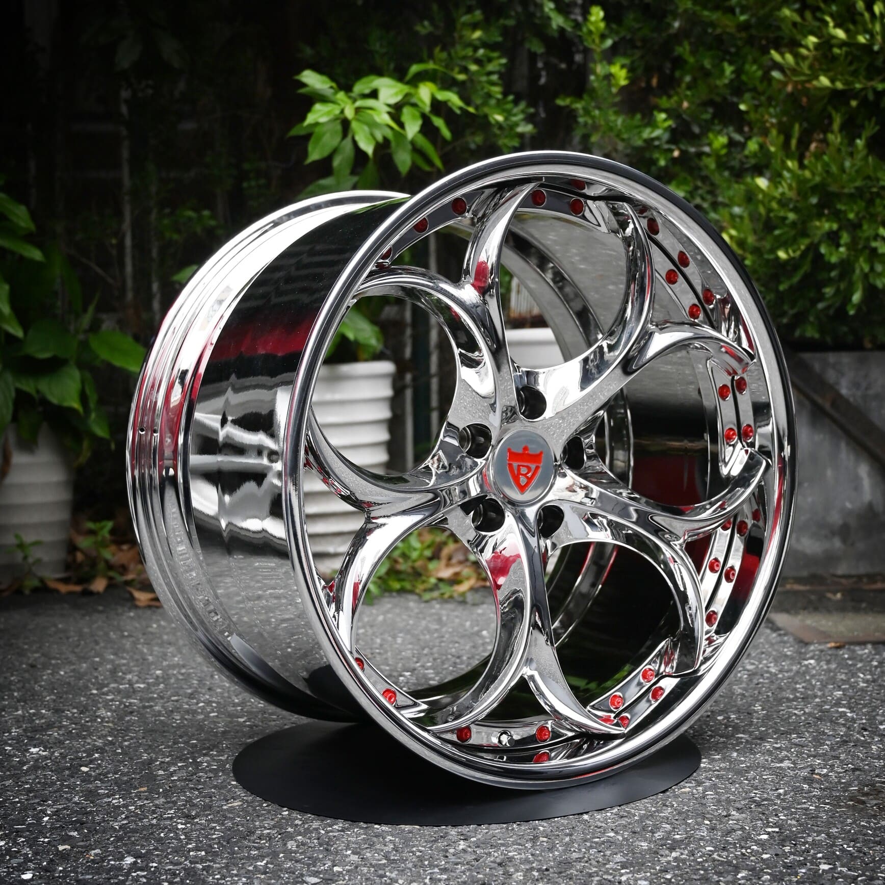 Custom Corvette C7 Rims with chrome, black, rapid blue etc, customize your own wheels for your Corvette C1-C8 with RVRN Custom forged 2-piece RV-DS016 Wheels