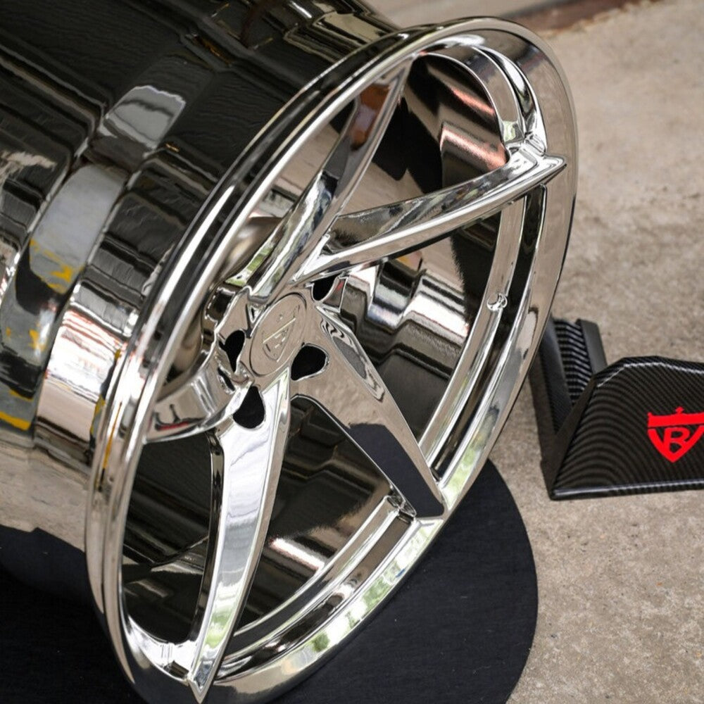 Corvette C8 Z06 chrome forged wheels 5 spoke close up