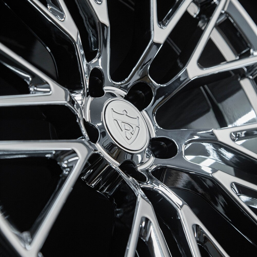 Super concave rim detail on Corvette C8 RV-MC65 custom wheel