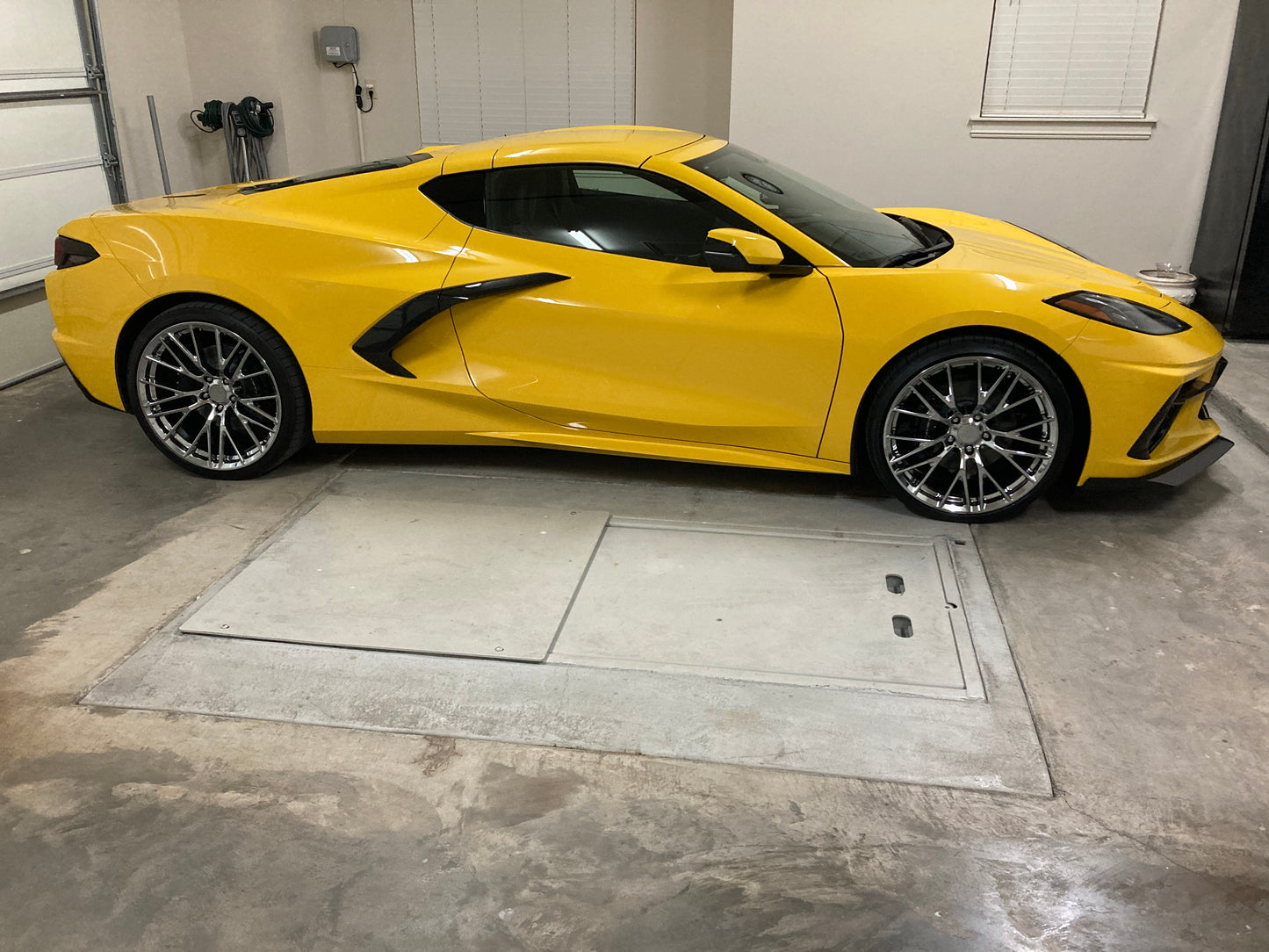 RV-MC65 | Custom Forged Chrome Concave 20x9-21x12 Corvette C8 Stingray / Z51 Wheels