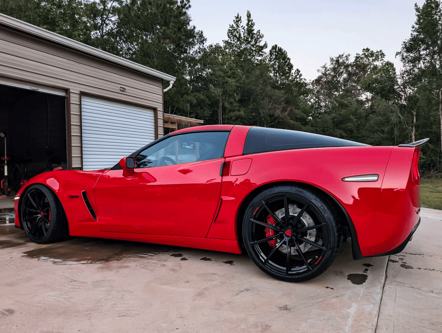 A torch red Corvette C7 Z06 on a set of RVRN custom forged super concave rims RV-MJ02 Series with gloss black finish, 19x10/20x12 setup 