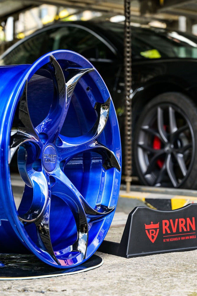 Custom Corvette C7 Grand Sport Wheels with Black, Blue and Orange color in OEM or Upgraded Wheel Size. Design your own wheels and get a set of custom forged monoblock performance rims