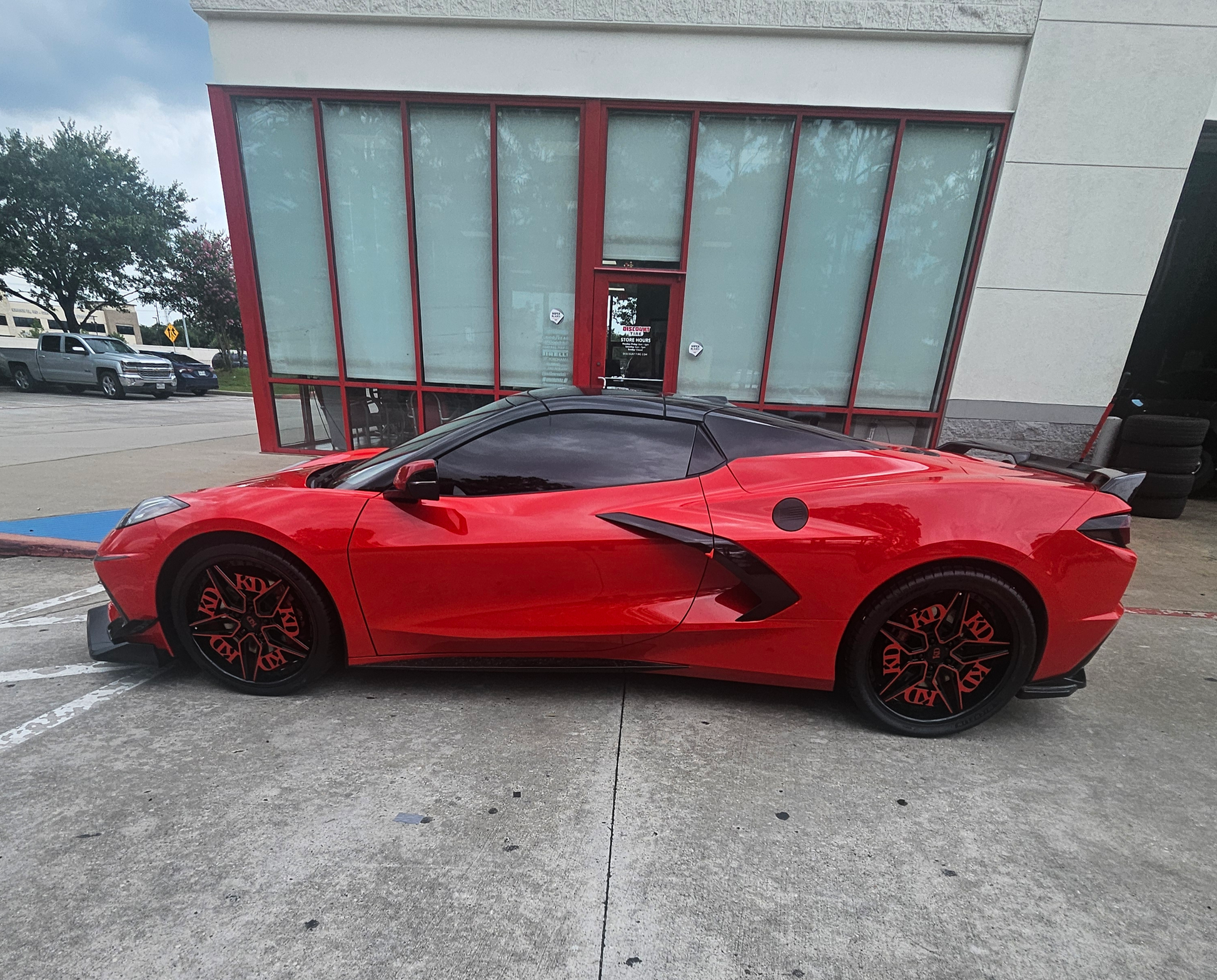 	RB-01 spoke design and structure for custom forged look