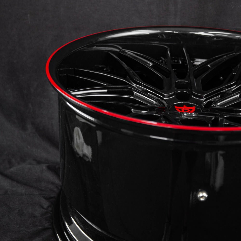 	Dual gloss finish – spoke and barrel on RV-T081 Corvette aftermarket wheels
