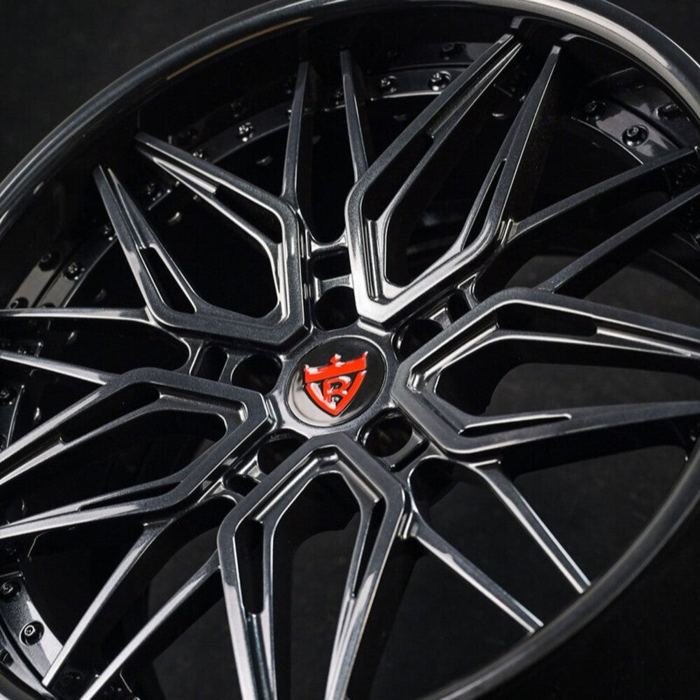 Gloss Black barrel detail of RVRN RV-T081 custom forged wheels for Corvette Z51