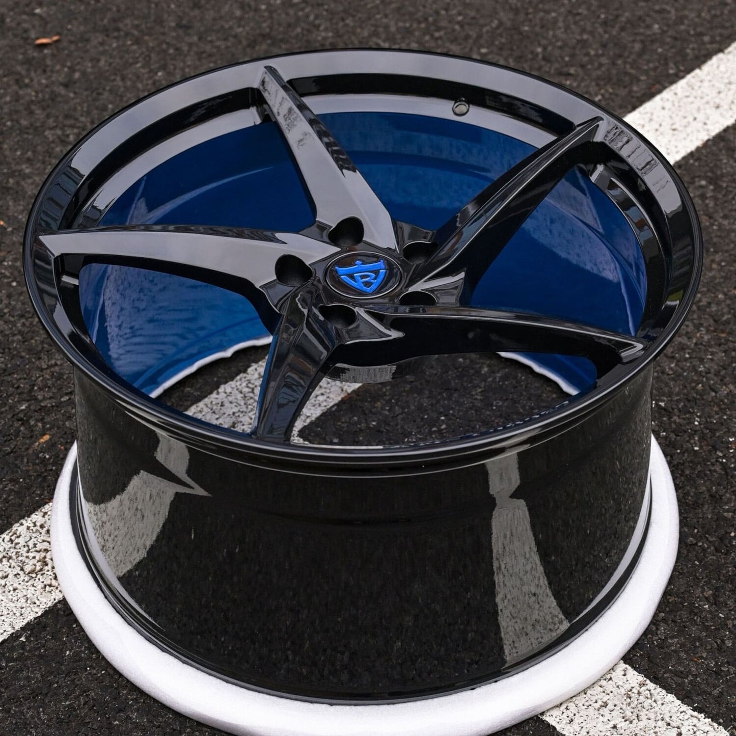 C8 Corvette Z51 flush fitment forged wheels, RV-MC35 lightweight performance wheels designed to customer specifications