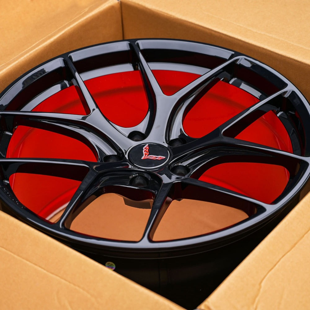 Deep barrel detail of forged RV-MR05 Corvette wheel