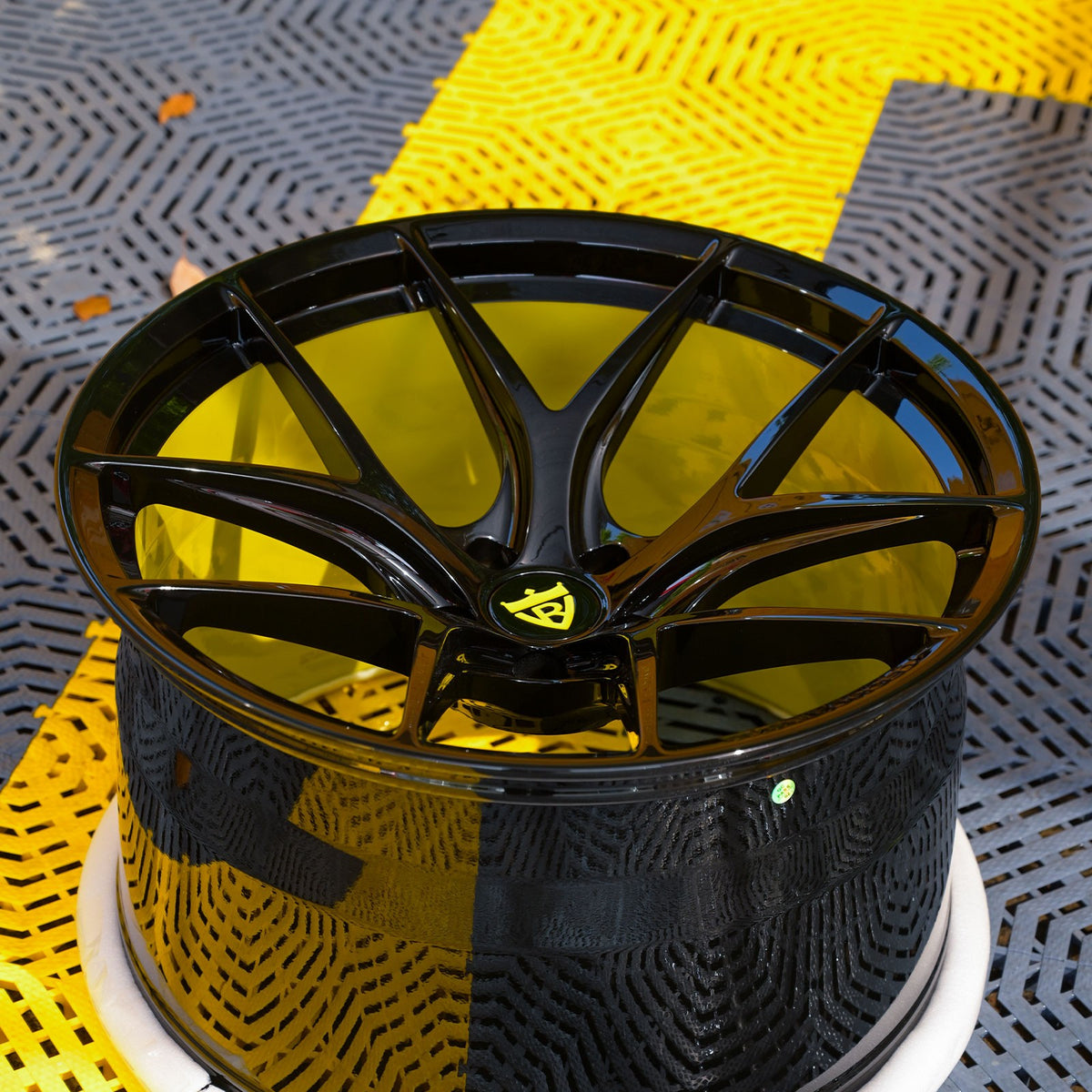 Corvette Color-Matched Accelerated Yellow and Black Custom Aftermarket wheels for Corvette C8 Z06 with OEM Specs-Concave and y-spoke rims