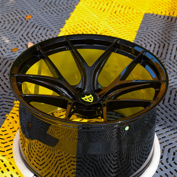 Corvette Color-Matched Accelerated Yellow and Black Custom Aftermarket wheels for Corvette C8 Z06 with OEM Specs-Concave and y-spoke rims